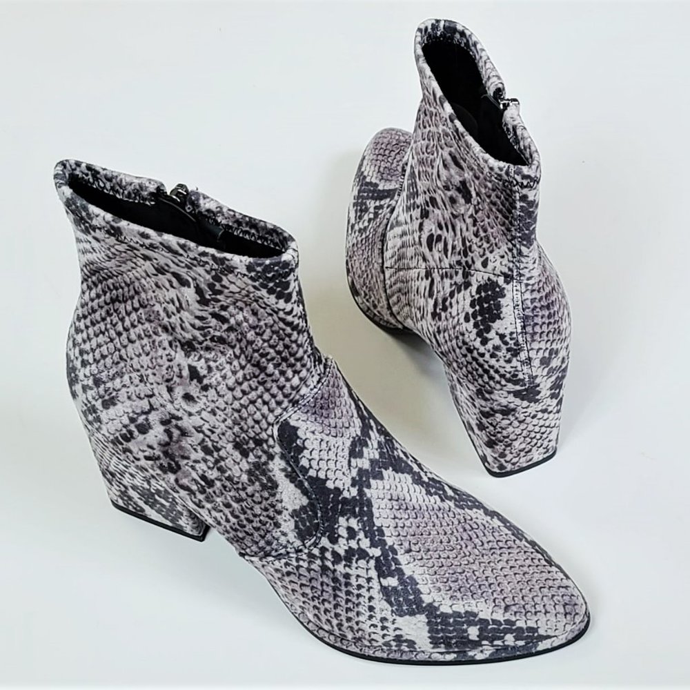 NWT Marc Fisher Snake Print Block Heel Stretch Booties - Picture 2 of 5